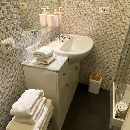 Relax Chiavari House Casa de Férias *